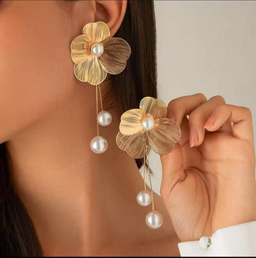 Floral Gold Dangle Earrings with Pearls